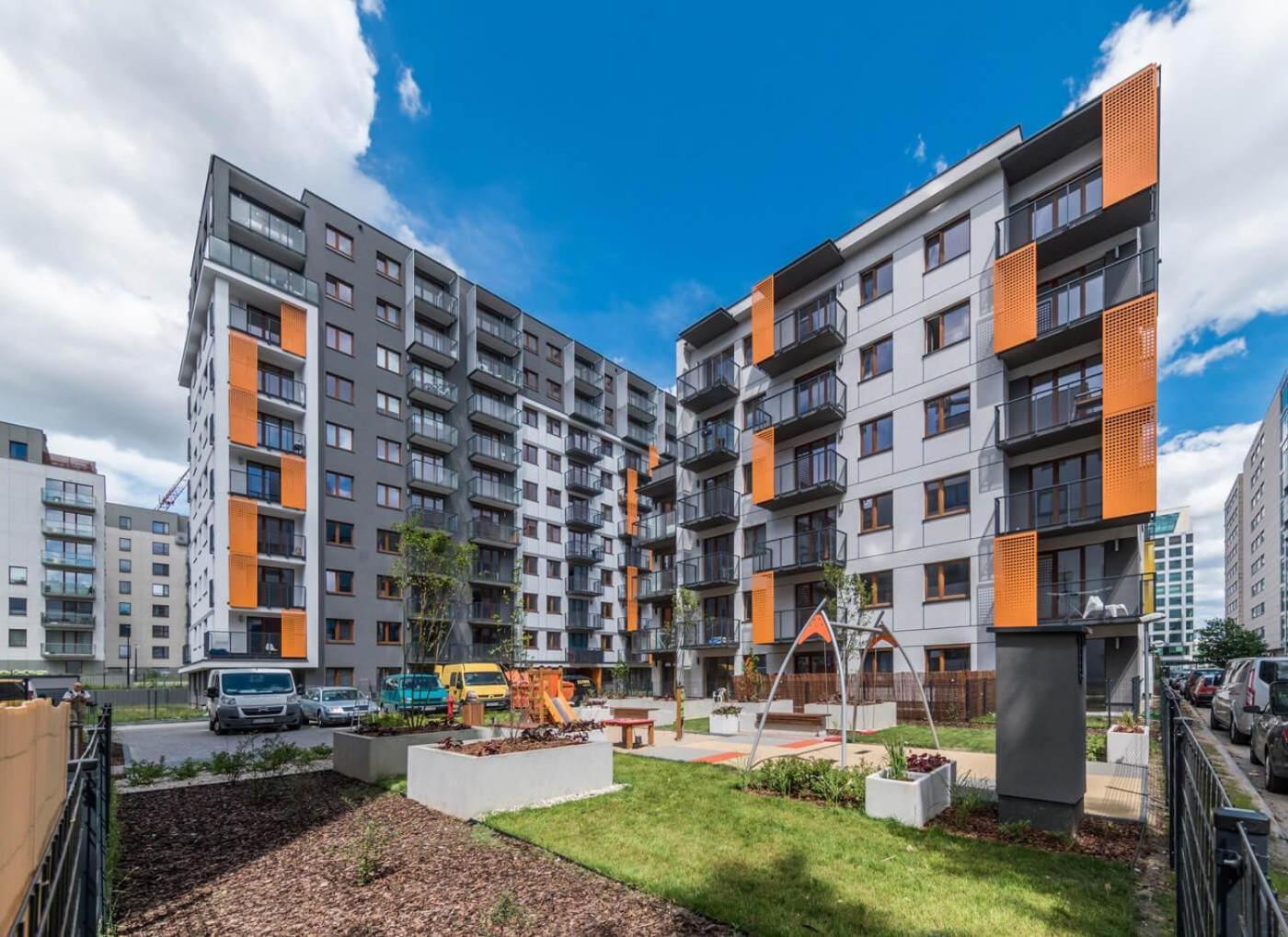Modern Apartment Near To The Chopin'S Airport Cybernetyki 2A Varsóvia Exterior foto